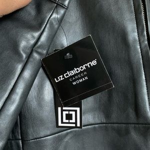 NEW Liz Claiborne Faux Leather Skirt